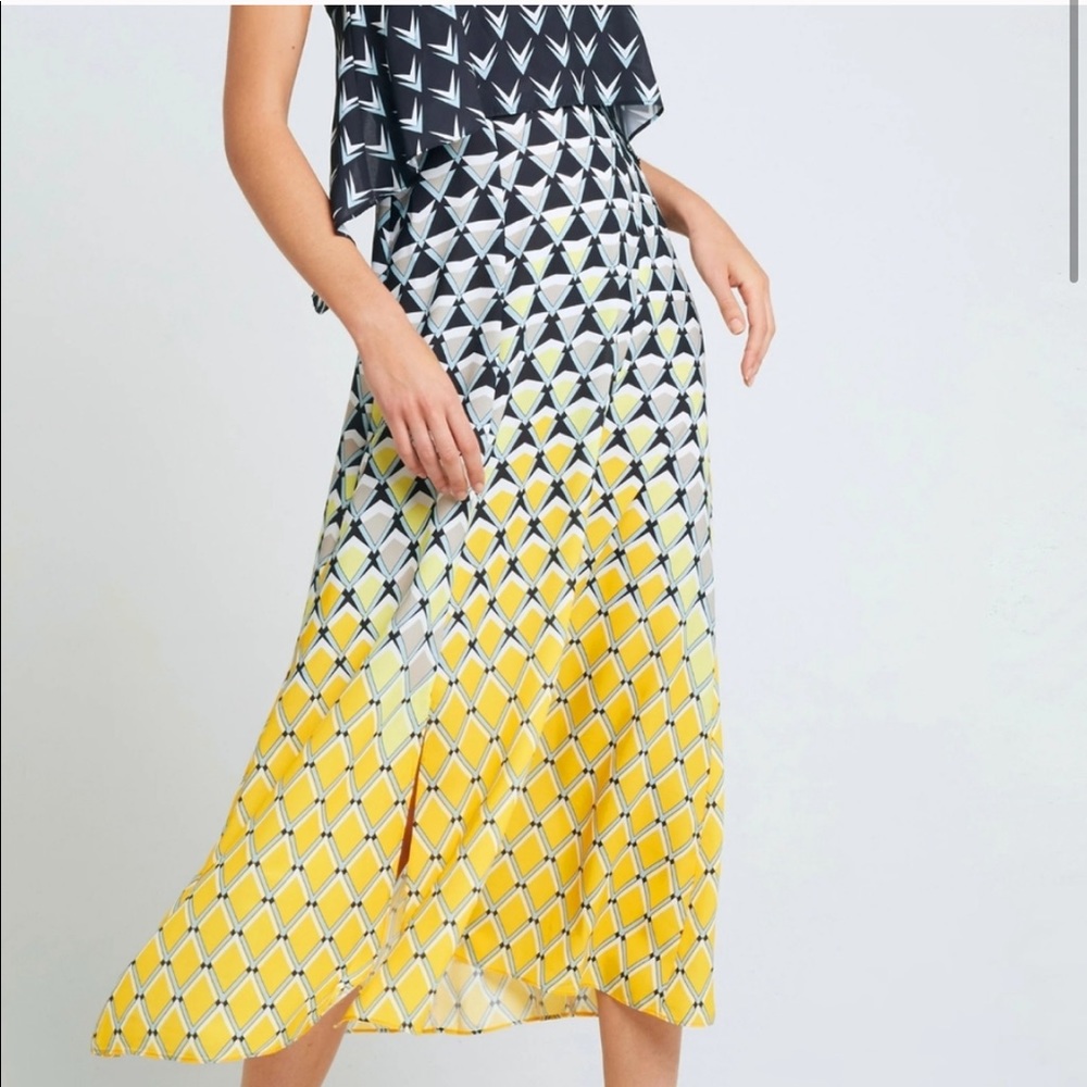 CAARA Midi Dress